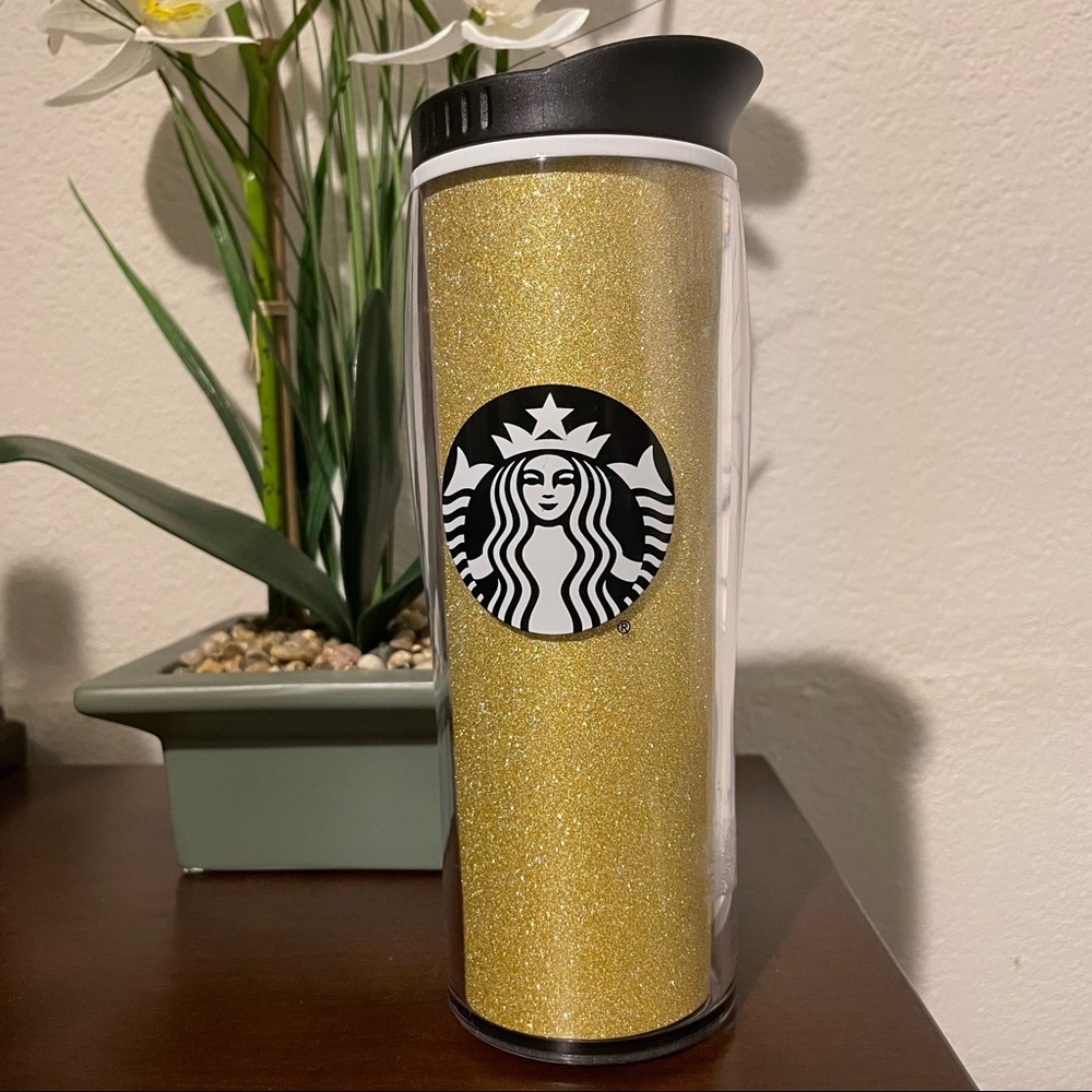 New Starbucks Drinks Cup